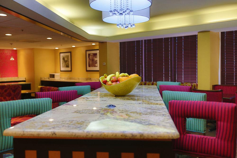 Comfort Inn Dallas North Love Field Airport Екстер'єр фото