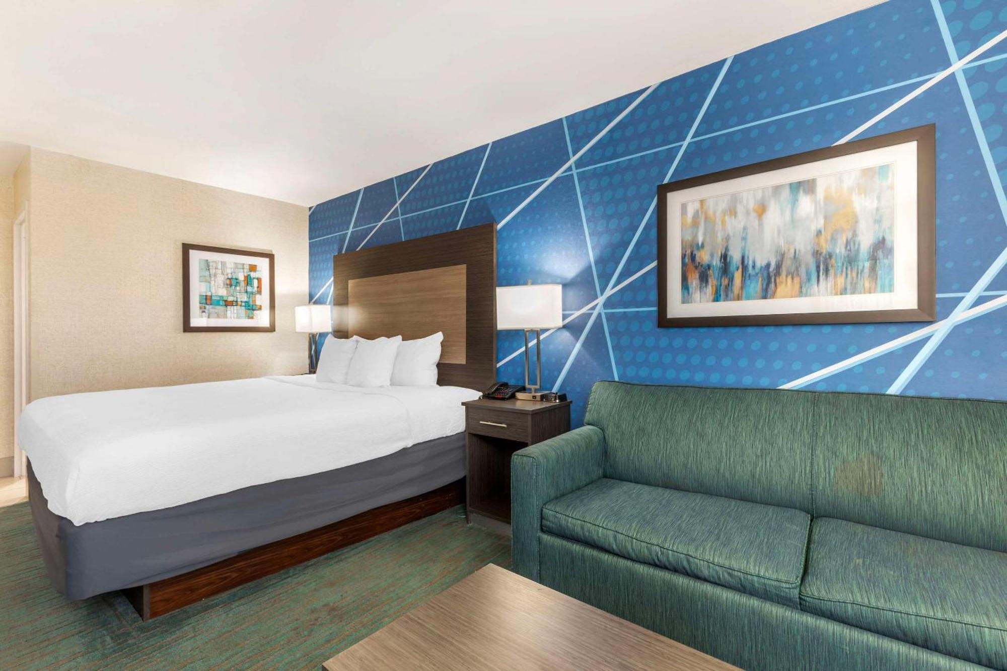 Comfort Inn Dallas North Love Field Airport Екстер'єр фото
