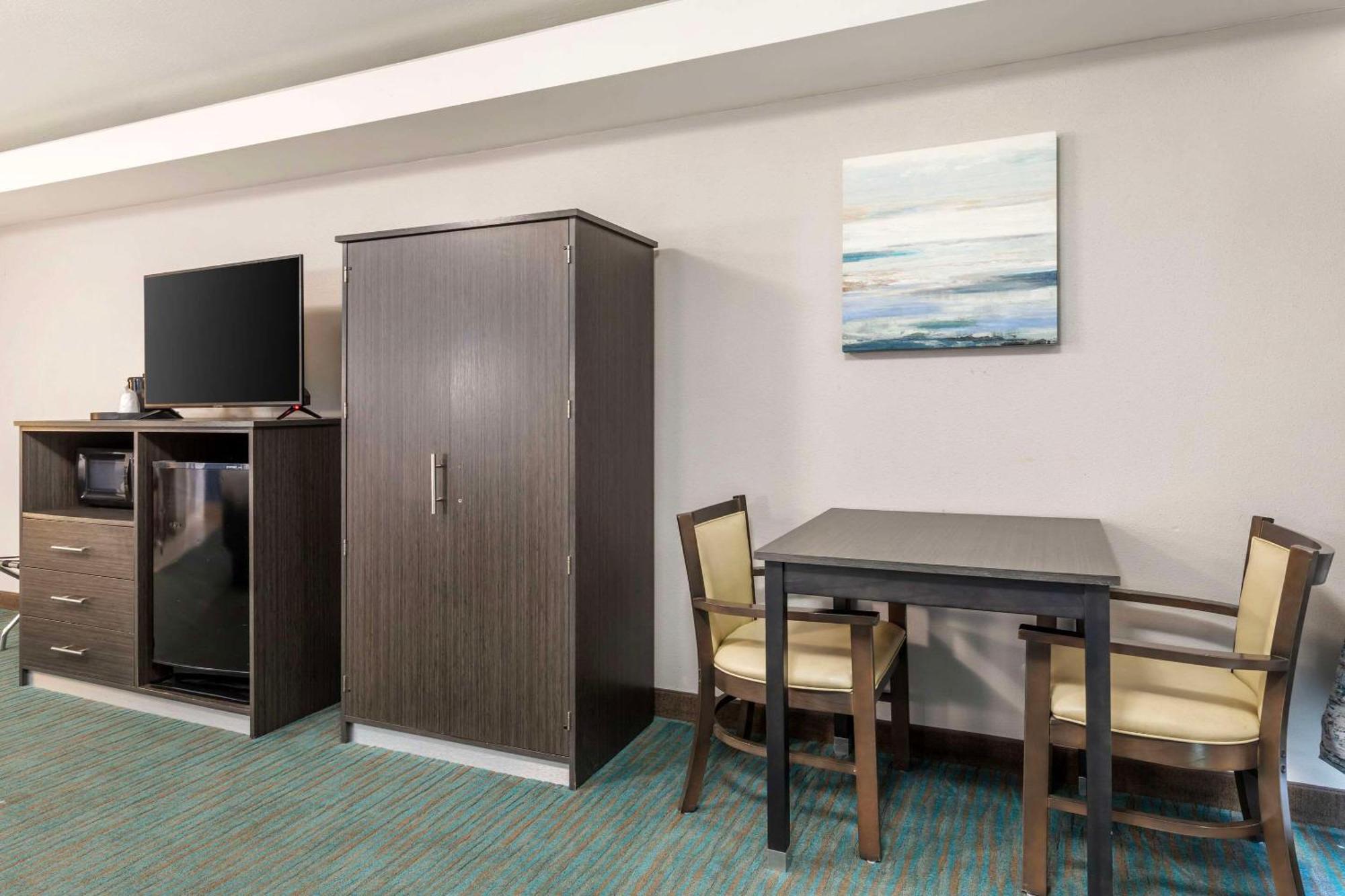 Comfort Inn Dallas North Love Field Airport Екстер'єр фото