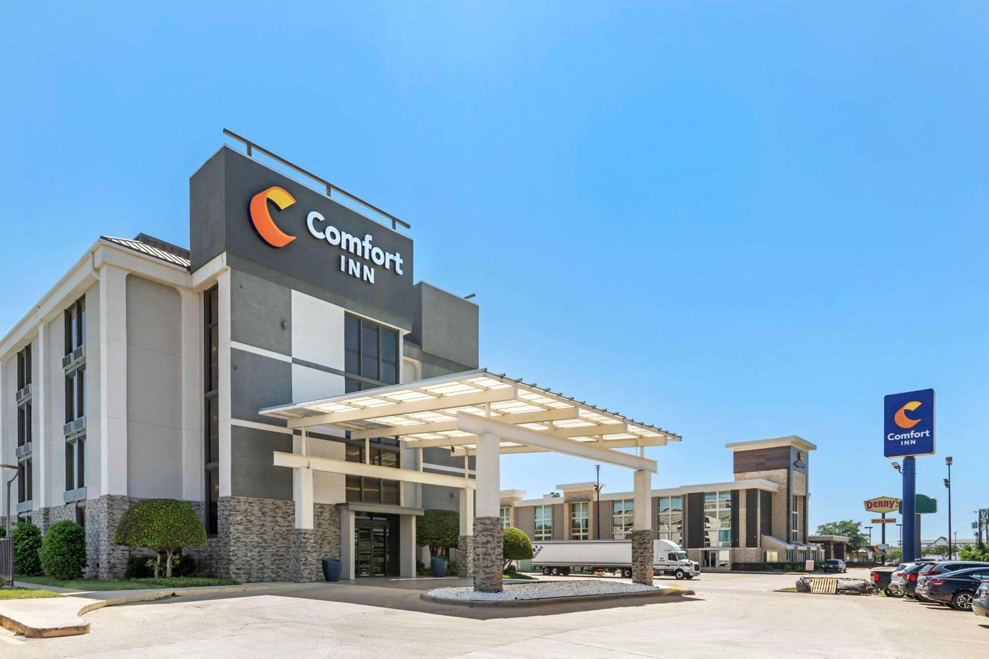 Comfort Inn Dallas North Love Field Airport Екстер'єр фото